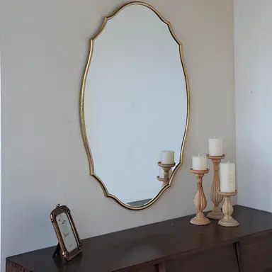 Exquisite Curved Entryway Mirror – Curved Mirror in Living Room 1